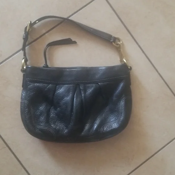 Vintage Coach Handbag - Picture 3 of 12